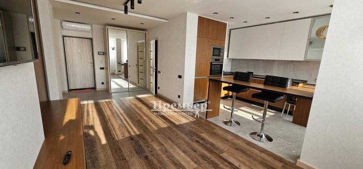 У продажу 2 кімн. квартира 57,5 кв.м - фото 1