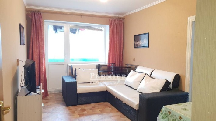 Продам 3-х комнатную квартиру в Черноморске - фото 1