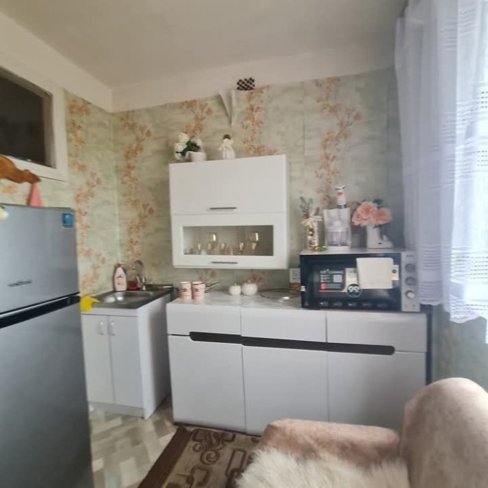 Продається 1-кімнатна квартира (гостинка) з чудовим плануванням - фото 1