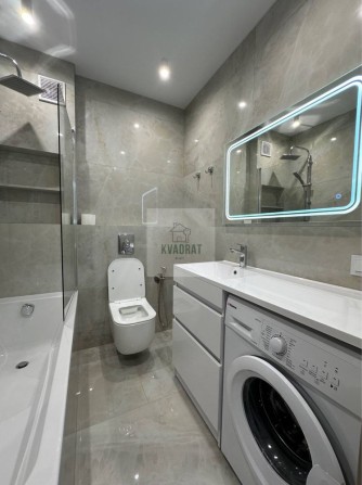 Продам шикарну 1-но кімнатну квартиру з авторським ремонтом - фото 1