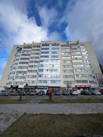 Продам 3-х кімнатну квартиру, р-н будинок «Вишиванка» - фото 1