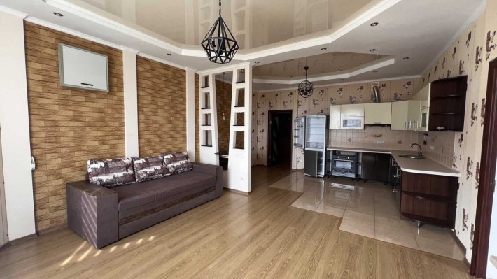 Продам 1-комнатную квартиру с прямым видом на море - фото 1