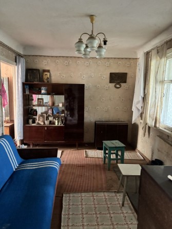Двухкомнатная квартира с земельным участком - фото 1