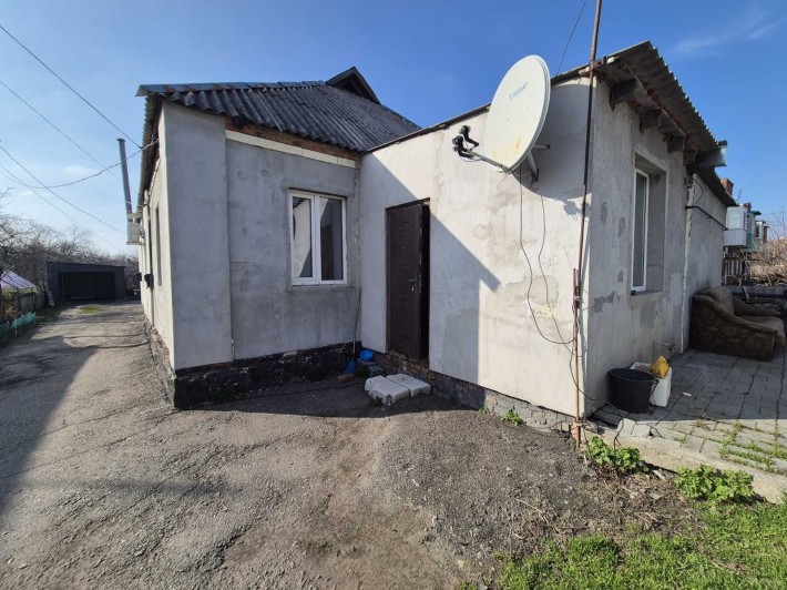 Продам 2-х кімнатну квартиру з індивідуальним опаленням - фото 1