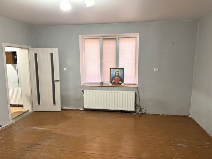 продається велика однокімнатна квартира від власника - фото 1
