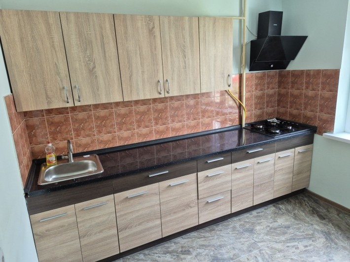 Продаж двох кімнатной квартири поруч набережна. - фото 1