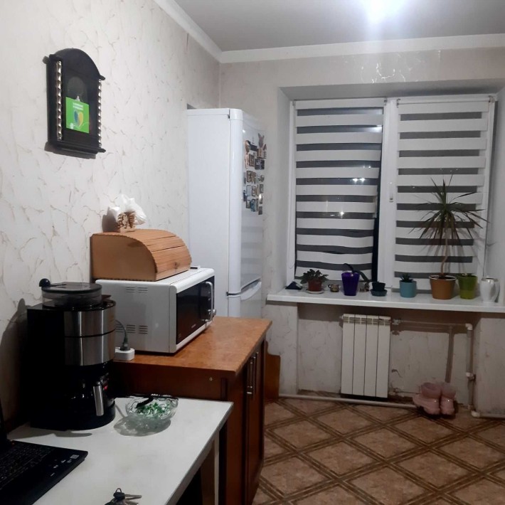 Продается 3-х, комнатная квартира в Обухове, р-н "Автошкола" - фото 1