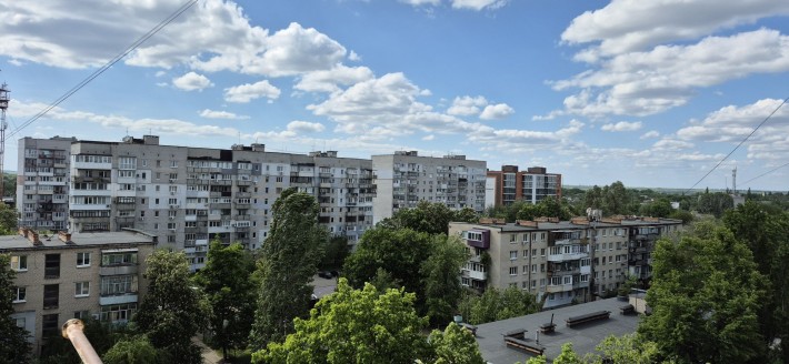 ПРОДАМ трикімнатну квартиру біля Варуса - фото 1