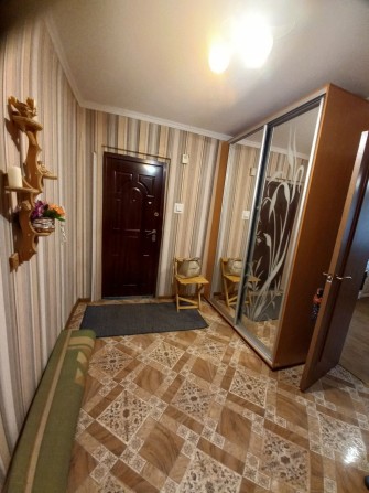 Продам 3-х. комнатную квартиру - фото 1