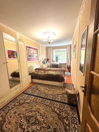 Продам 3-ех комн квартиру - фото 1
