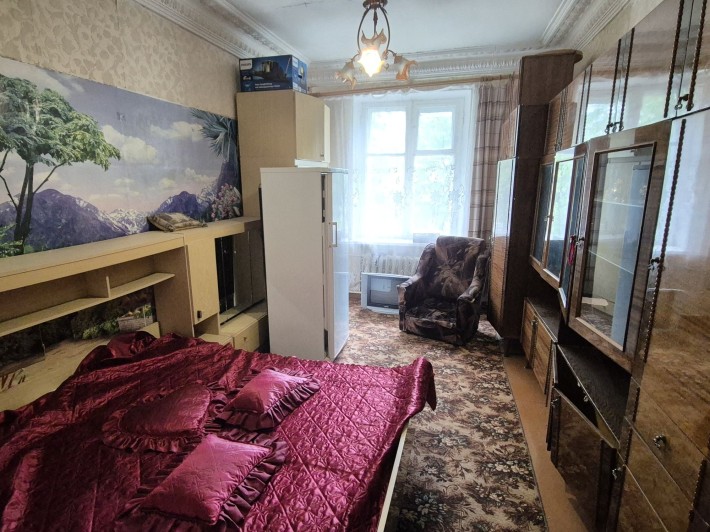2-кімнатна на 1 поверсі район Площі 12000$ - фото 1