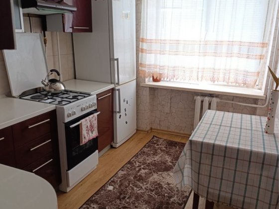 Продается 3 комнатная квартира. Центр. Кирпичный дом. Славянск Славянск