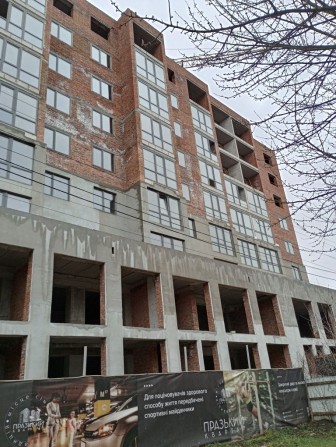 Велика однокімнатна квартира - фото 1