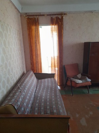 Продам 4х комнатную квартиру - фото 1