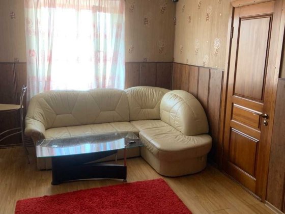 Продается 3 комнатная квартира в центре города. 