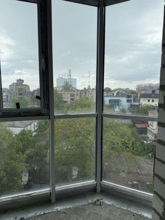 Продам 1кімнатна квартира в центрі 950$ за кв.м - фото 1