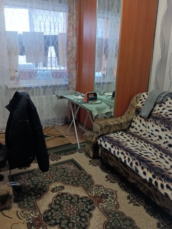 Продам 3-х кімнатну квартиру - фото 1
