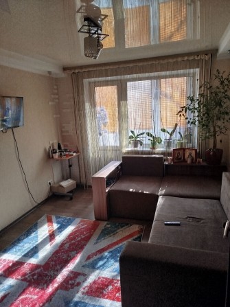 Продам 2-к квартиру на Артема - фото 1