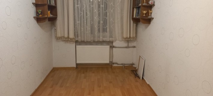 Продам 3к. квартиру в центре Чугуева. - фото 1