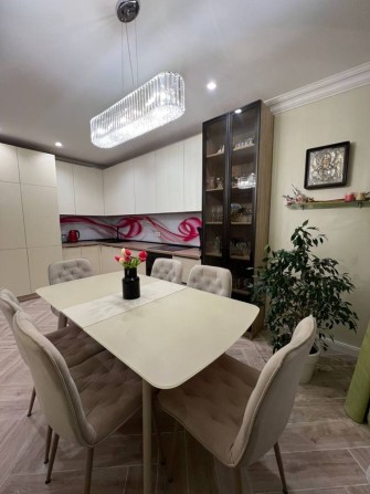 Продаж 3к квартира в центрі поряд з парком - фото 1