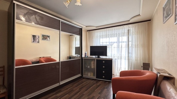 Продаж  1к  район в центрі міста - фото 1