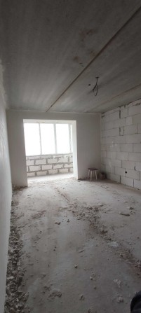 Виставка. Квартира в  заселеному будинку. 50 кв.м. - фото 1