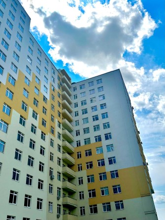 1к квартира З ВЛАСНОЮ КОМІРКОЮ у НБ стан від будівельників! ID:35111 - фото 1