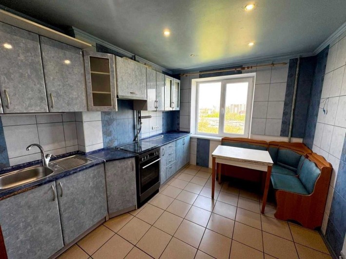 Продам 3-к квартиру (70м2) на ж/м Слобожанское/Днепр, ул. Строителей - фото 1