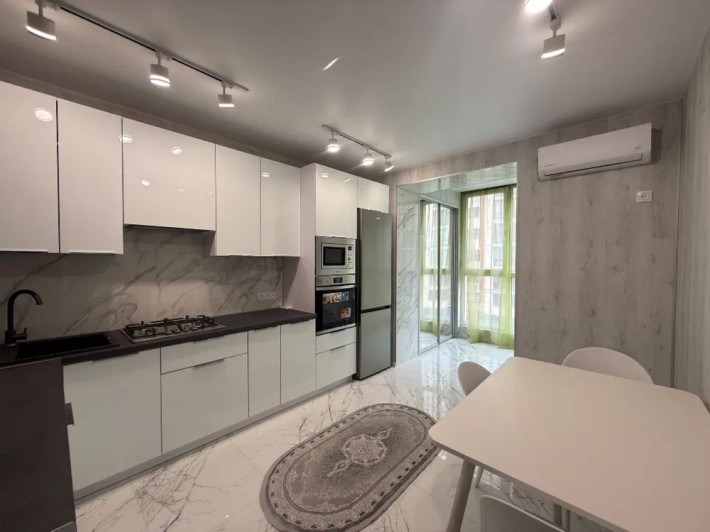 Новый! Продам 1-к квартиру (50м2) с ремонтом ЖК Днепровская Брама 2 - фото 1
