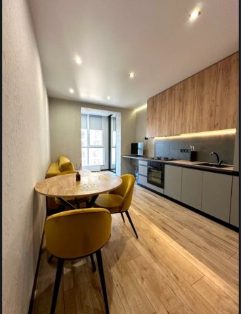 Продам 1к квартиру в ЖК Днепровская Брама Слобоженское - фото 1