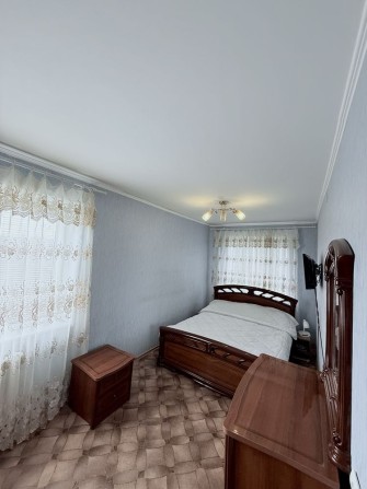 Продам квартиру біля спорткомплексу (власник) - фото 1