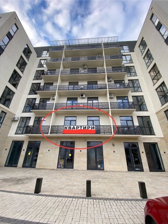 Продаж квартири в центрі міста - фото 1