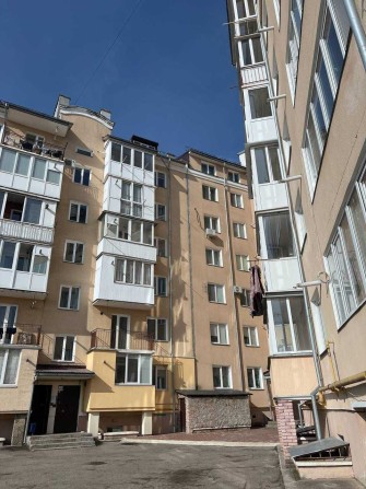 Продається 3-кімнатна мансардна квартира в Угриневі - фото 1
