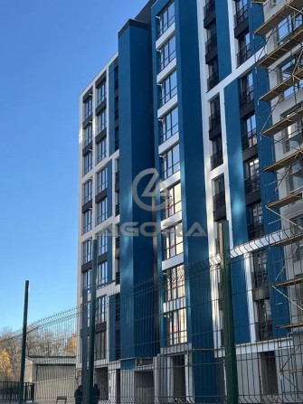 Продаж трикімнатної новобудови з кладовою - фото 1