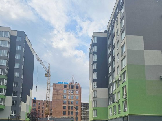 Продаж 2 к в Міленіум біля Озера Millennium чудова інвестиція Криховцы