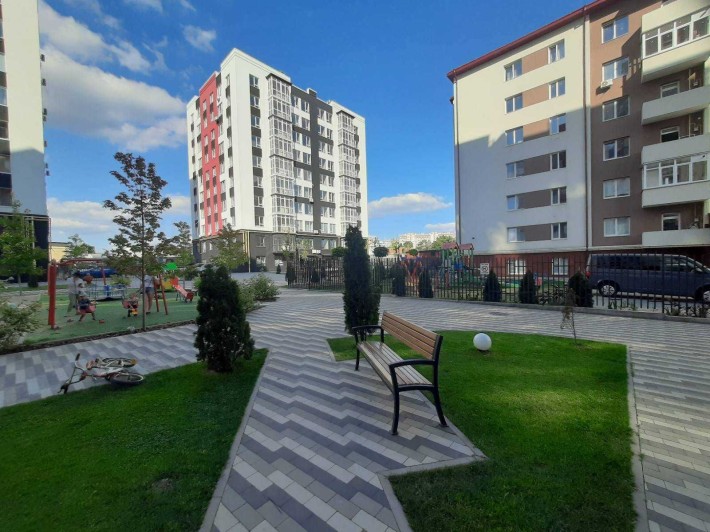Продам 2-кім с. Гатне ЖК Рідний вул. Покровська, поверх 1, З РЕМОНТОМ - фото 1