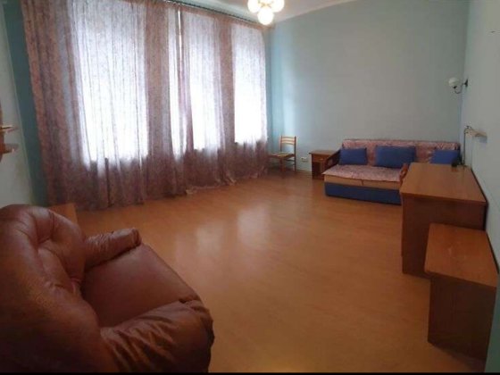 Продаж 5 кімн. квартири, вул. Круглоуніверситетська 7, центр, Печерський район. Киев