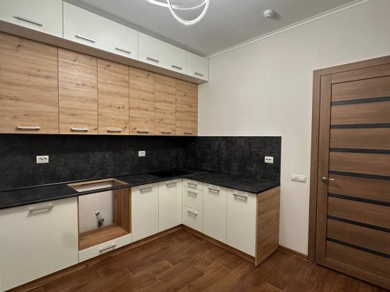 Продаж 1 кімнатної квартири ЖК Ревуцький Київ