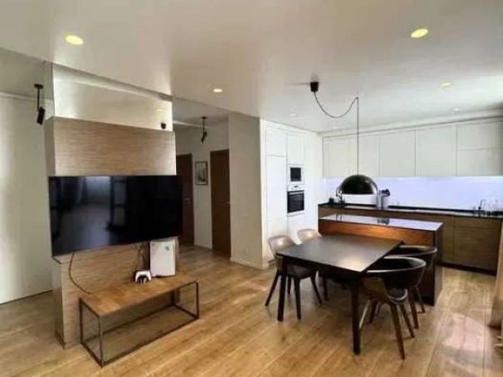 Продаж 3-к квартири вул. Сикорського 1 Київ