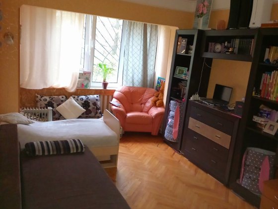 Продам 1-кімнатну квартиру по вулиці Бучми Амвросія, 5/1. Киев