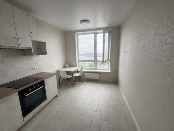 Продаж 1-к квартири вул. Камянська 6 Київ