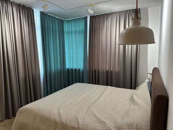 Продається 2к квартира, Дарницький район, Гмирі Бориса, 17 з дизайнерським ремонтом, без %. Київ