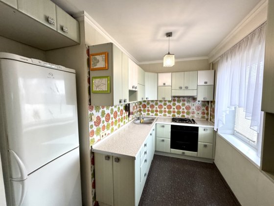 Продаж 3к квартири на проспекті Павла Тичини 11, Березняки, Дніпровський район Киев