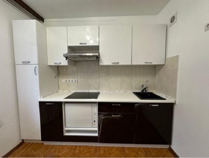 Продаж 3к квартири в Шевченківському районі. Зоологічна 6В - фото 1