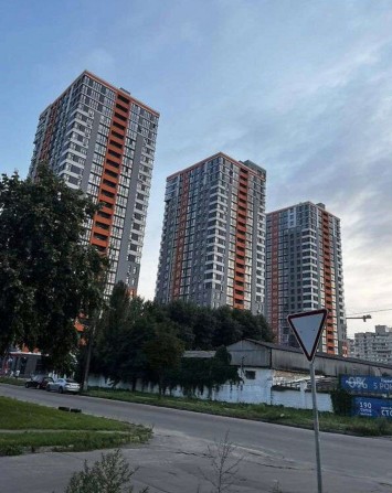 Продам квартиру Гулака Миколи вул., 4, Київ 1 секція ЖК Бережанський - фото 1