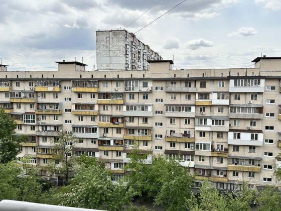 Продам 2-кім. квартиру, р-н Оболонь, вул. Архипенка 10Б Київ