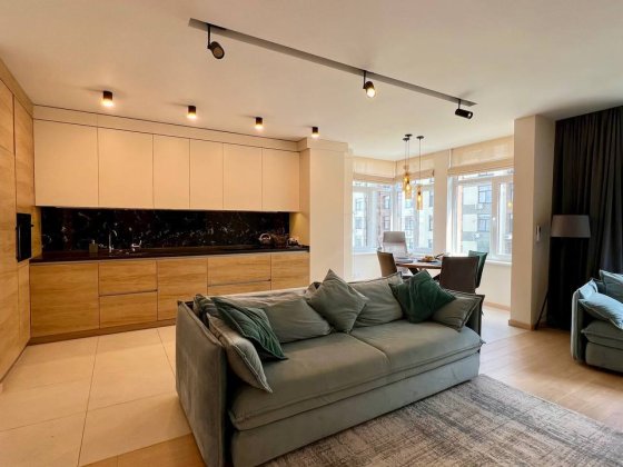 Продаж 3-кімнатної квартири з ремонтом, ЖК ParkLand, Юнацька, 8 Киев