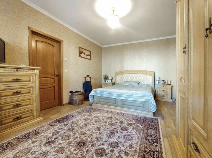 Продаж 3 кімнатної квартири, проспект П.Григоренко, 13., - фото 1