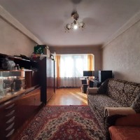Продаж 1 кімнатної квартири по вул. Бринжали (Тешебаєва) 1, Нивки. Киев