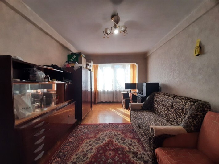 Продаж 1 кімнатної квартири по вул. Тешебаєва 1, Нивки. - фото 1